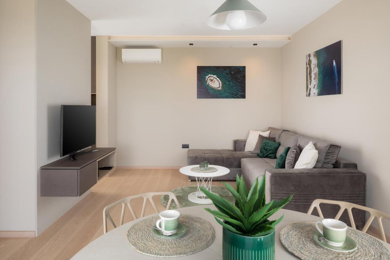 Apartment Luxury Bianco *